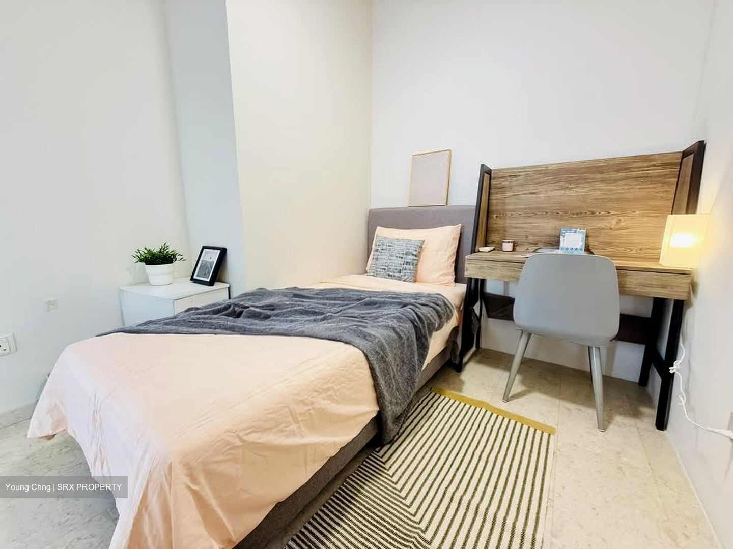 The Parc Condominium (D5), Condominium #559300081